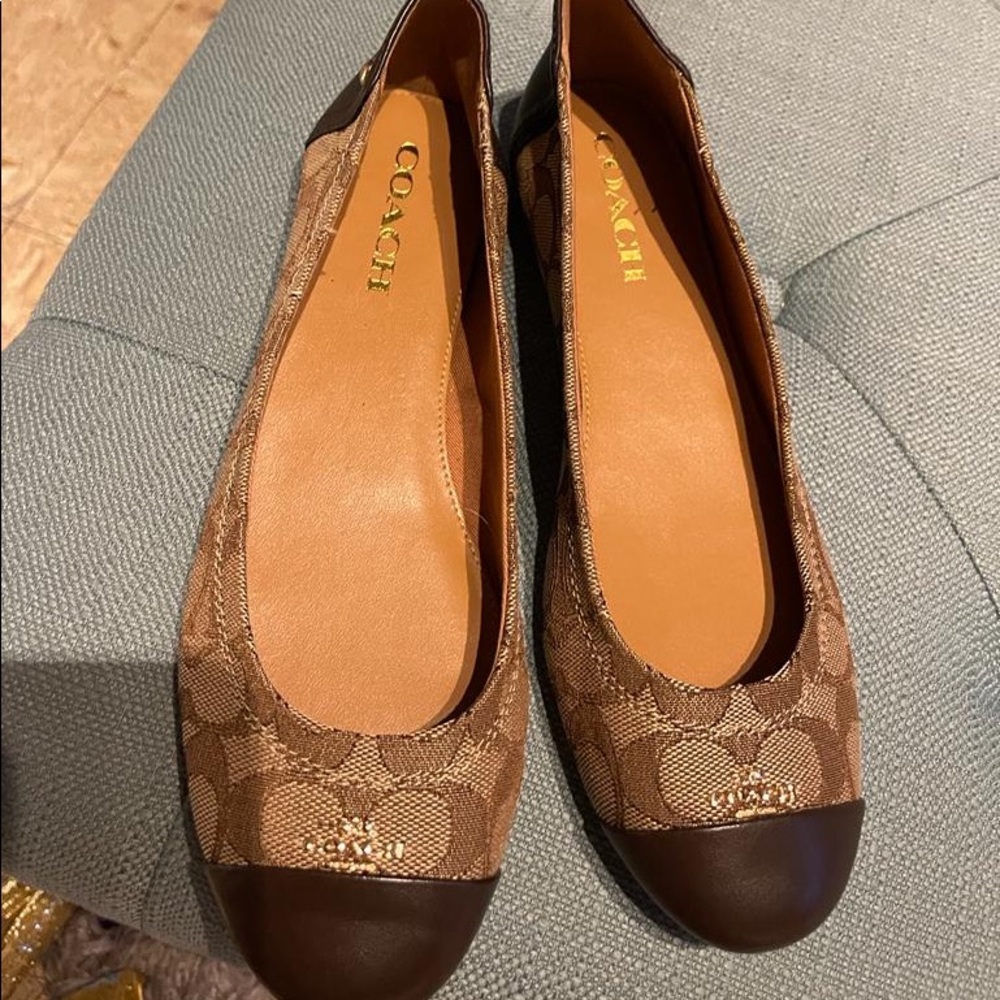 Coach flats!